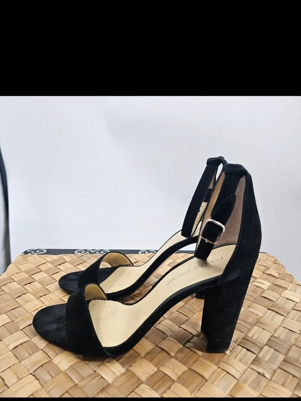 Ivanka Trump Emalyn Black Heel Ankle-Strap Dress Sandal Size 9.5